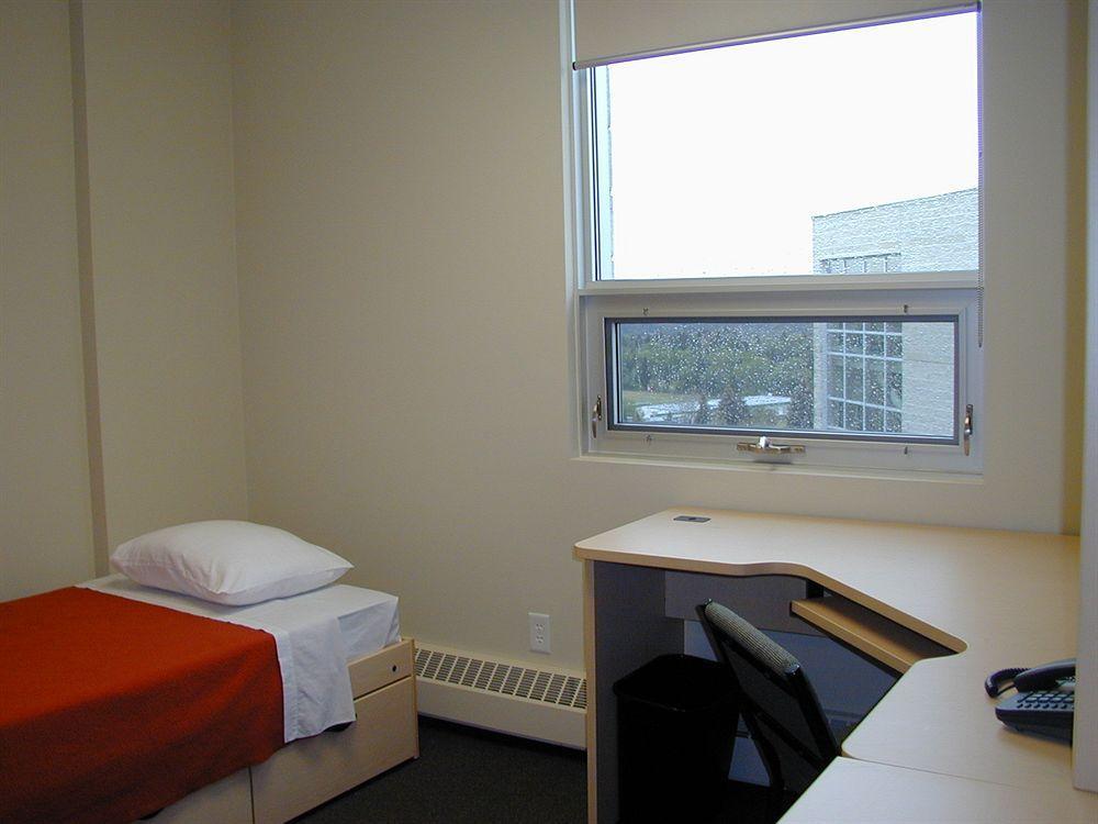 University Of Alberta - Hotel เอดมันตัน ภายนอก รูปภาพ