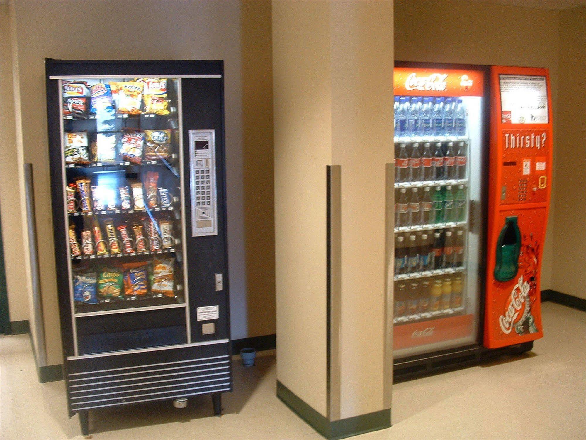 University Of Alberta - Hotel เอดมันตัน ภายนอก รูปภาพ